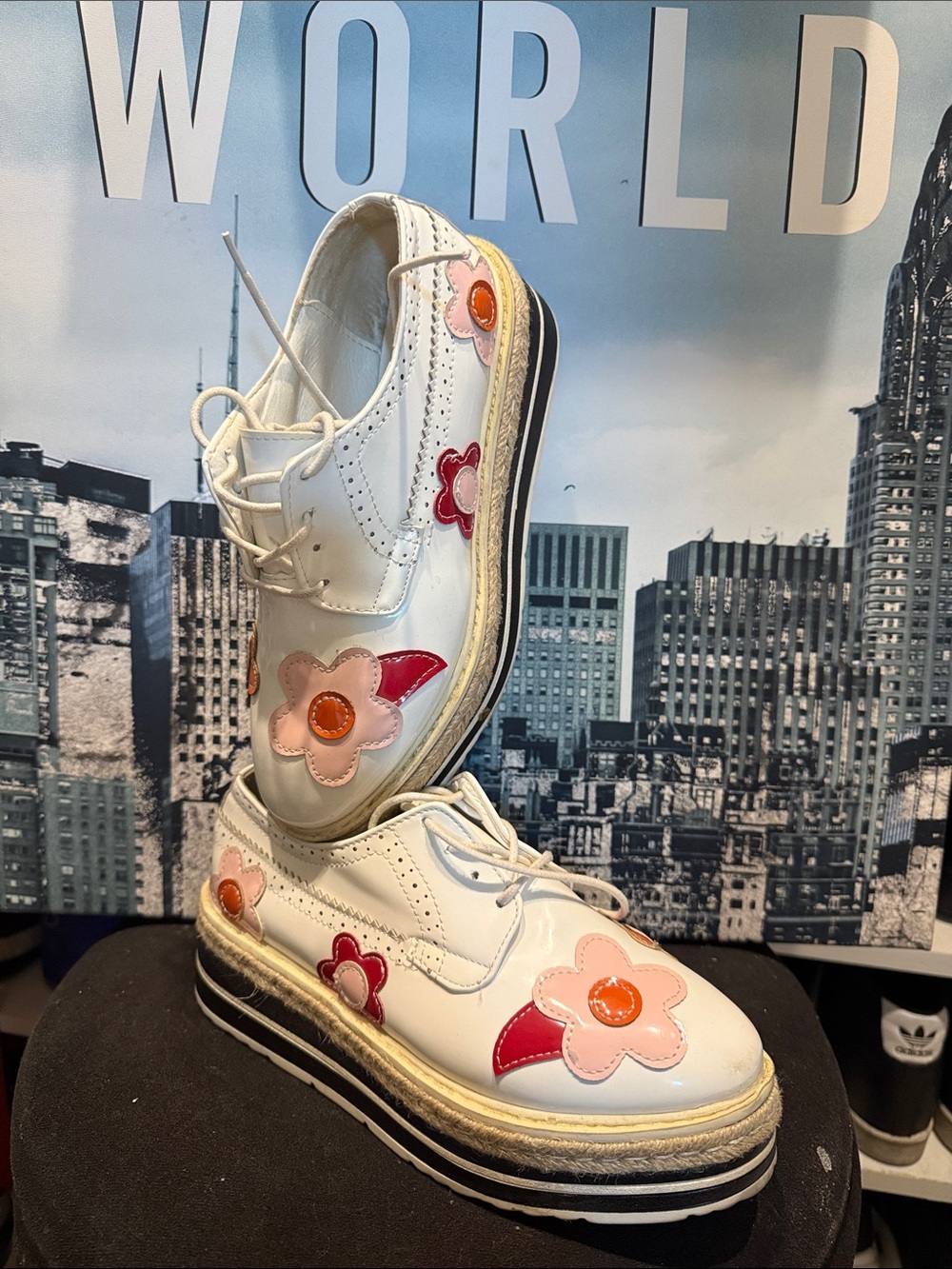 White Platform Floral Oxfords with Pink & Red Flowers Sz 39 US 8